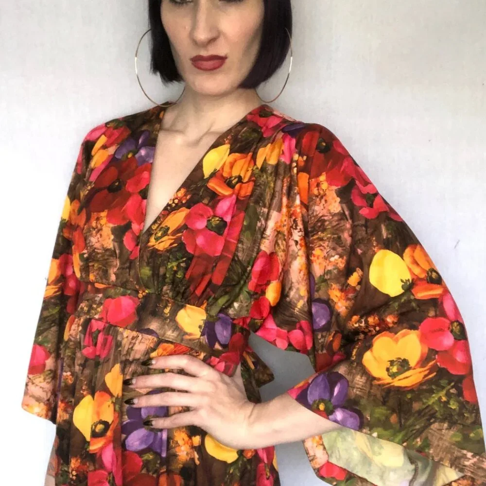Gorgeous Vintage 1970's Autumnal Floral Print Kimono Sleeve Bohemian Maxi Dress - Picture 4 of 8